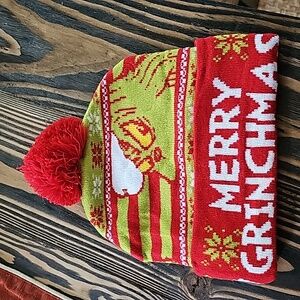 NWOT GRINCH ADULT SZ MERRY GRINCHMAS BEANIE WITH POM POM